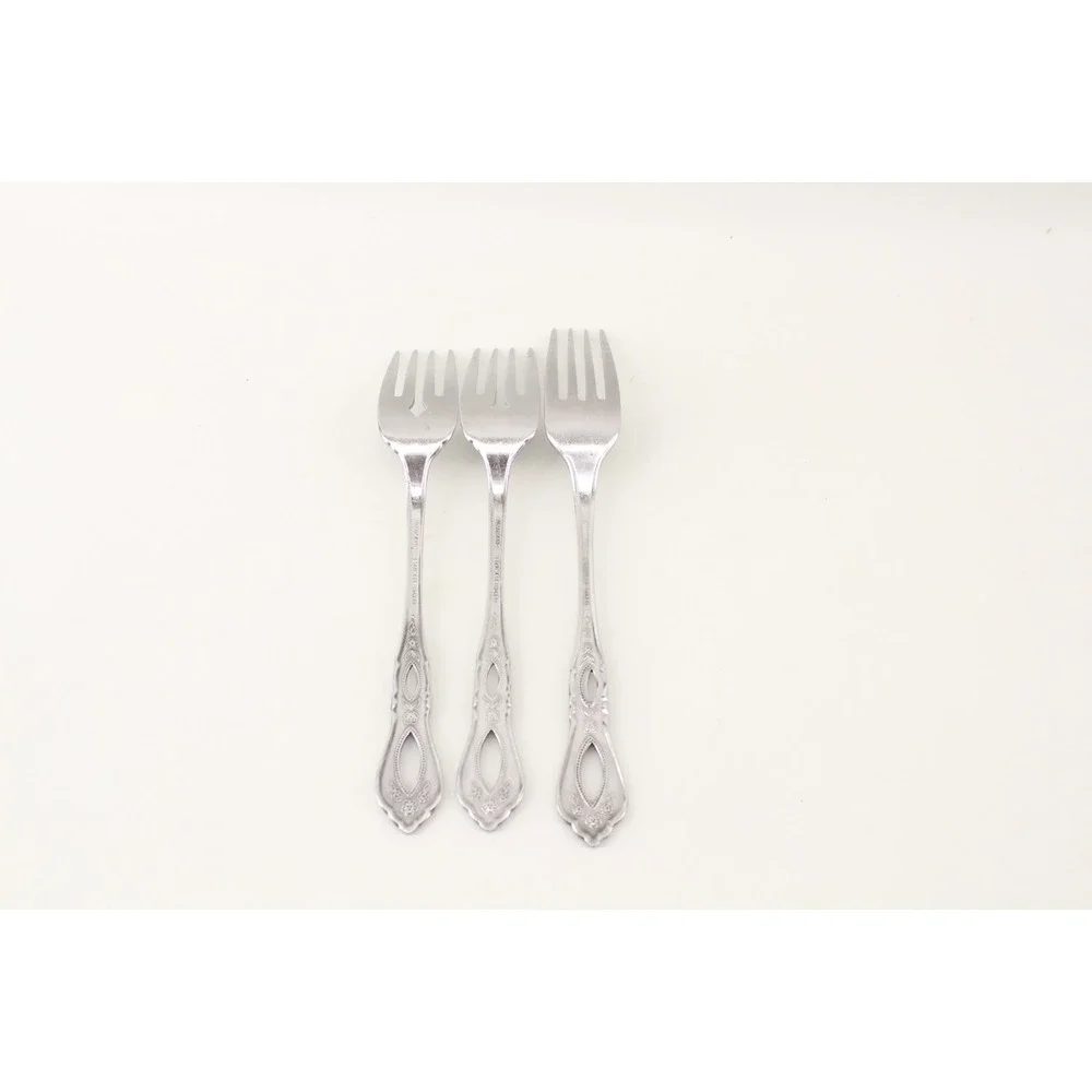 NORTHLAND Oneida SCHUBERT 2 Salad Forks 1 Dinner‎ Fork Stainless Korea